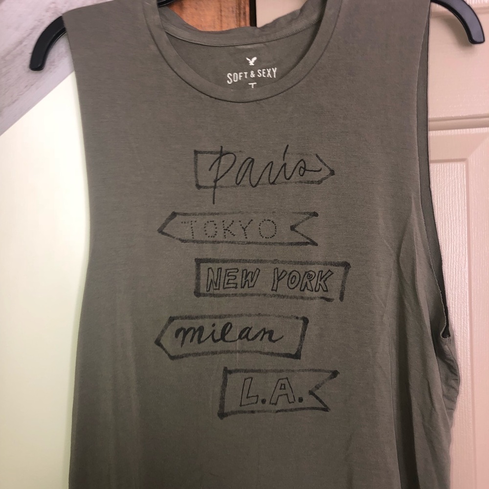 AMERICAN EAGLE muscle tee